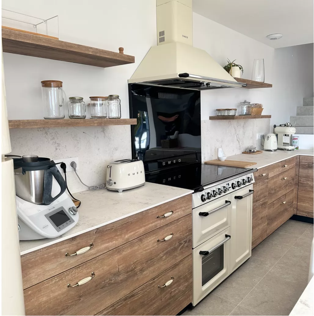 obtenez votre devis gratuit arthur bonnet et découvrez nos solutions de cuisine sur mesure. profitez d'un accompagnement personnalisé pour concevoir la cuisine de vos rêves. contactez-nous dès maintenant !