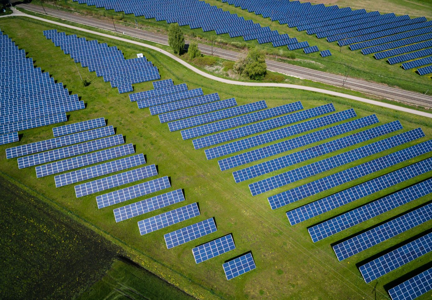 découvrez notre programme photovoltaïque innovant qui vous permet de produire votre propre énergie solaire. profitez d'économies sur vos factures d'électricité et contribuez à la protection de l'environnement grâce à des solutions durables et efficaces.