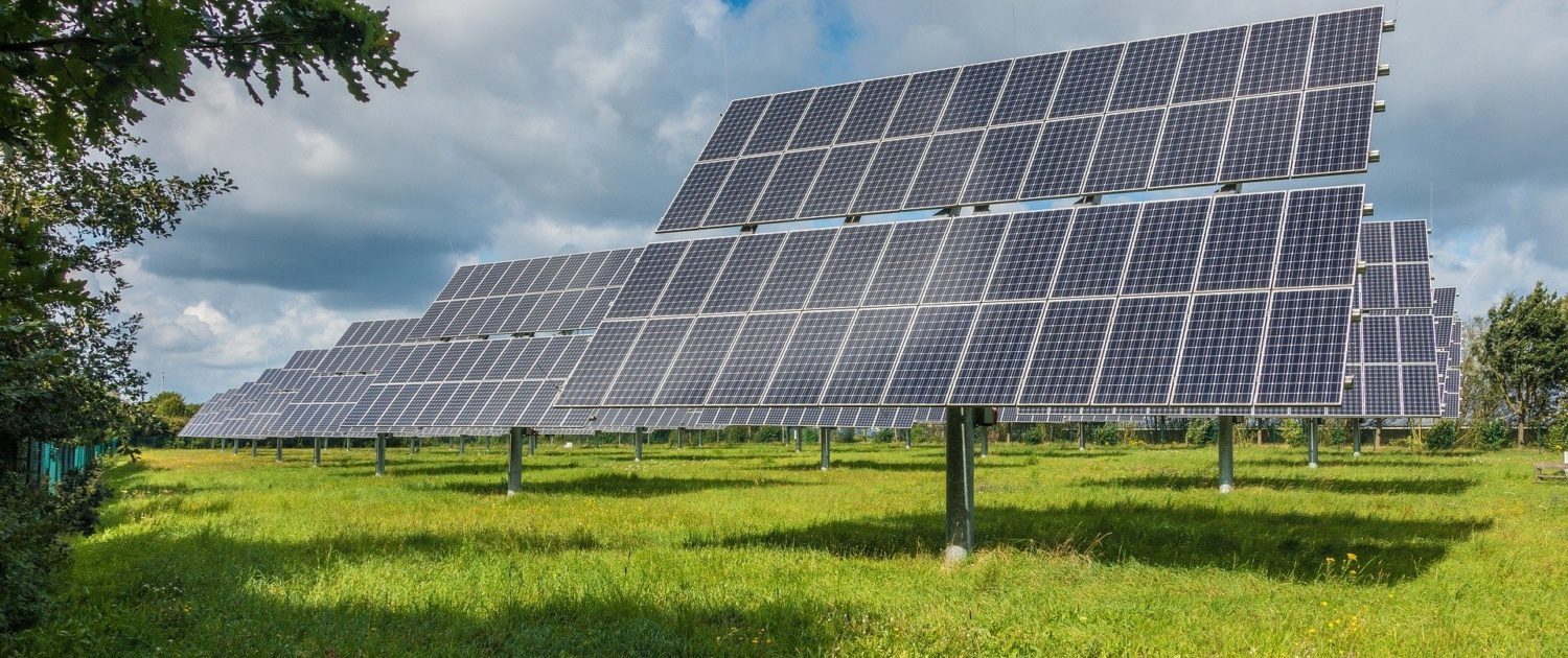 découvrez comment le recyclage des panneaux solaires contribue à un avenir durable en valorisant les matériaux et en réduisant l'impact environnemental. apprenez les méthodes efficaces de récupération et de réutilisation des composants solaires pour préserver notre planète.