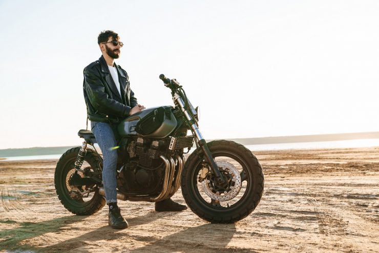 découvrez notre simulateur d'assurance moto gratuit pour comparer les offres et trouver la couverture idéale pour votre véhicule à deux roues. profitez d'une expérience simple et rapide pour économiser sur votre assurance tout en garantissant votre sécurité.