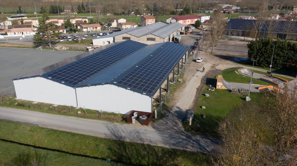découvrez comment un bâtiment gratuit photovoltaïque peut transformer votre approche énergétique. profitez de solutions durables et économiques grâce à nos conseils experts sur l'installation de panneaux solaires pour un avenir plus vert.