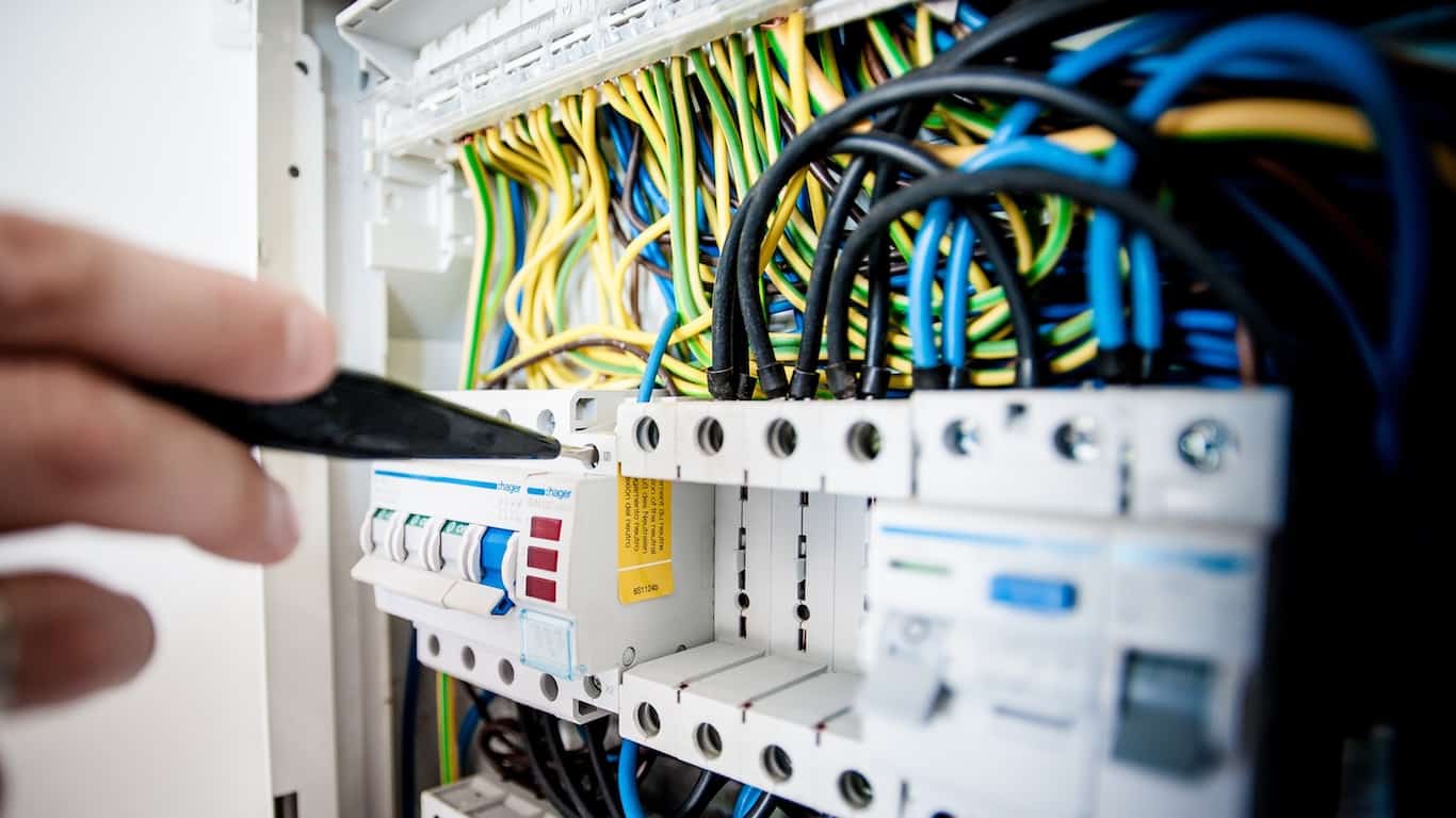 obtenez votre devis électrique gratuit en quelques clics ! profitez de notre service rapide et fiable pour évaluer vos besoins en électricité et comparez les meilleures offres selon vos projets. simplifiez vos démarches avec des experts à votre écoute.