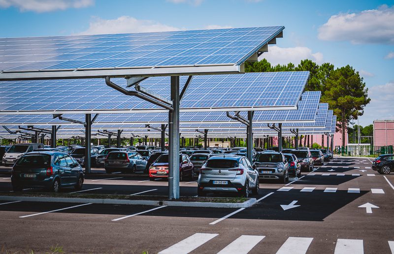 découvrez comment financer votre installation photovoltaïque gratuitement grâce à des aides et subventions disponibles. optimisez votre transition énergétique sans frais et faites des économies sur vos factures d'électricité.