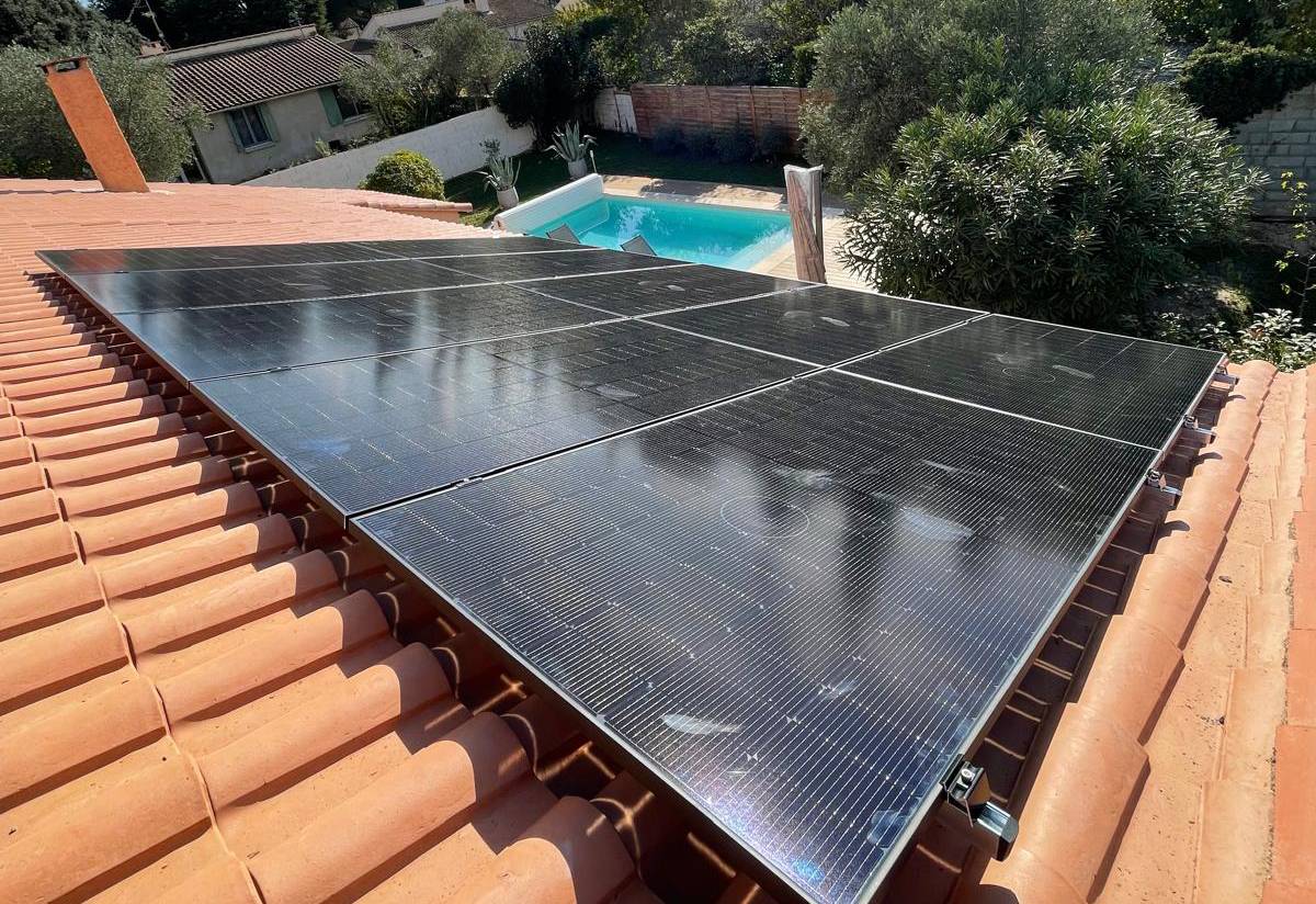découvrez nos services d'installation de panneaux photovoltaïques dans le gard. profitez d'une énergie renouvelable et réduisez vos factures grâce à nos solutions sur mesure.