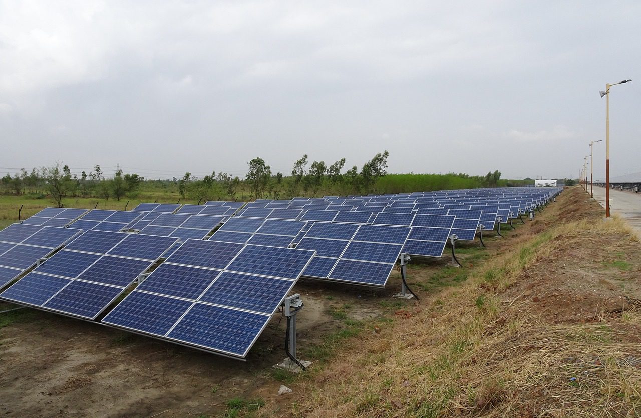 découvrez notre guide complet sur l'installation de panneaux solaires. apprenez les étapes essentielles, les avantages écologiques et économiques, ainsi que les meilleures pratiques pour optimiser votre système d'énergie renouvelable.