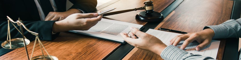 obtenez votre devis avocat gratuit en quelques clics ! comparez les offres des avocats près de chez vous et choisissez celui qui correspond le mieux à vos besoins juridiques. ne laissez pas vos préoccupations légales vous freiner, commencez dès maintenant.