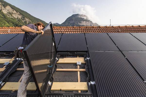 découvrez comment construire une maison solaire durable, alliant écologie et économies d'énergie. profitez d'un habitat respectueux de l'environnement tout en minimisant votre empreinte carbone.