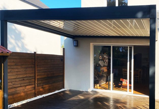 découvrez les avantages d'une pergola solaire : une solution esthétique et fonctionnelle pour profiter de votre espace extérieur tout en bénéficiant de l'énergie solaire. alliez confort, style et écologie avec cette installation innovante.