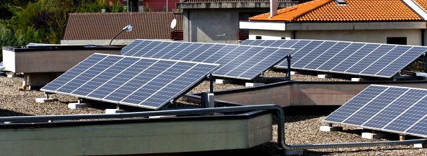 découvrez comment l'énergie solaire durable transforme notre façon de consommer et de produire de l'énergie, en offrant des solutions écologiques, économiques et renouvelables pour un avenir meilleur.