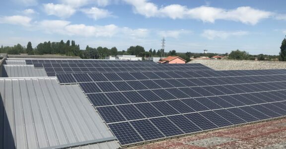 découvrez comment optimiser votre épargne grâce à une installation photovoltaïque sur votre terrasse. profitez d'une source d'énergie renouvelable, réduisez vos factures d'électricité et valorisez votre espace extérieur tout en contribuant à la préservation de l'environnement.