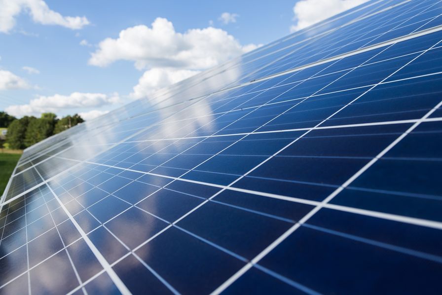 découvrez comment investir dans l'énergie photovoltaïque pour profiter d'une source d'énergie renouvelable, réduisez vos factures d'électricité et participez à la transition énergétique tout en générant des revenus durables. explorez les avantages fiscaux et les solutions adaptées à votre projet.