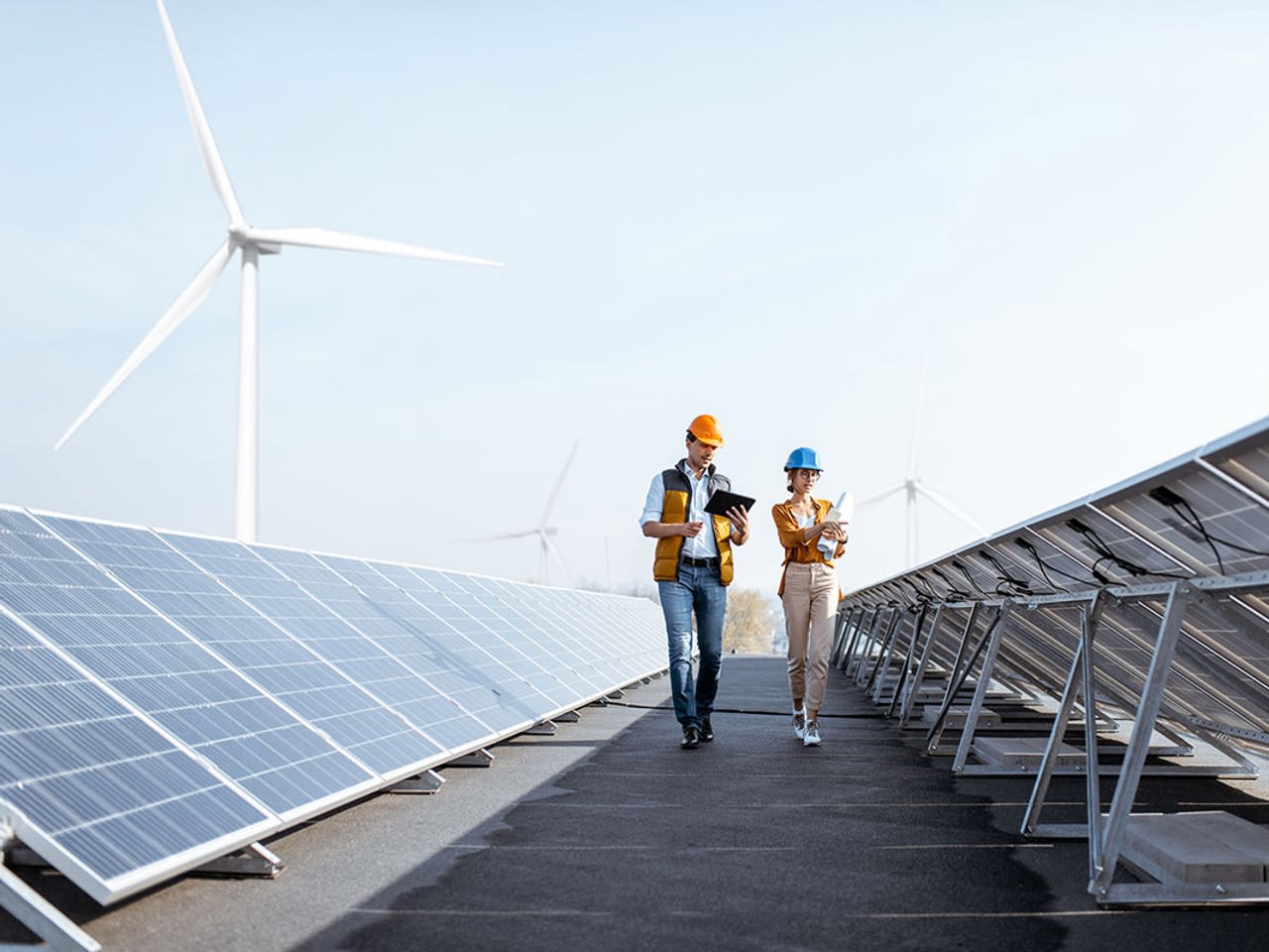 découvrez les multiples avantages de l'opportunité photovoltaïque : une solution durable pour produire votre propre énergie, réduire vos factures d'électricité et contribuer à la diversité énergétique. profitez des subventions et des aides disponibles pour investir dans cette technologie écologique.