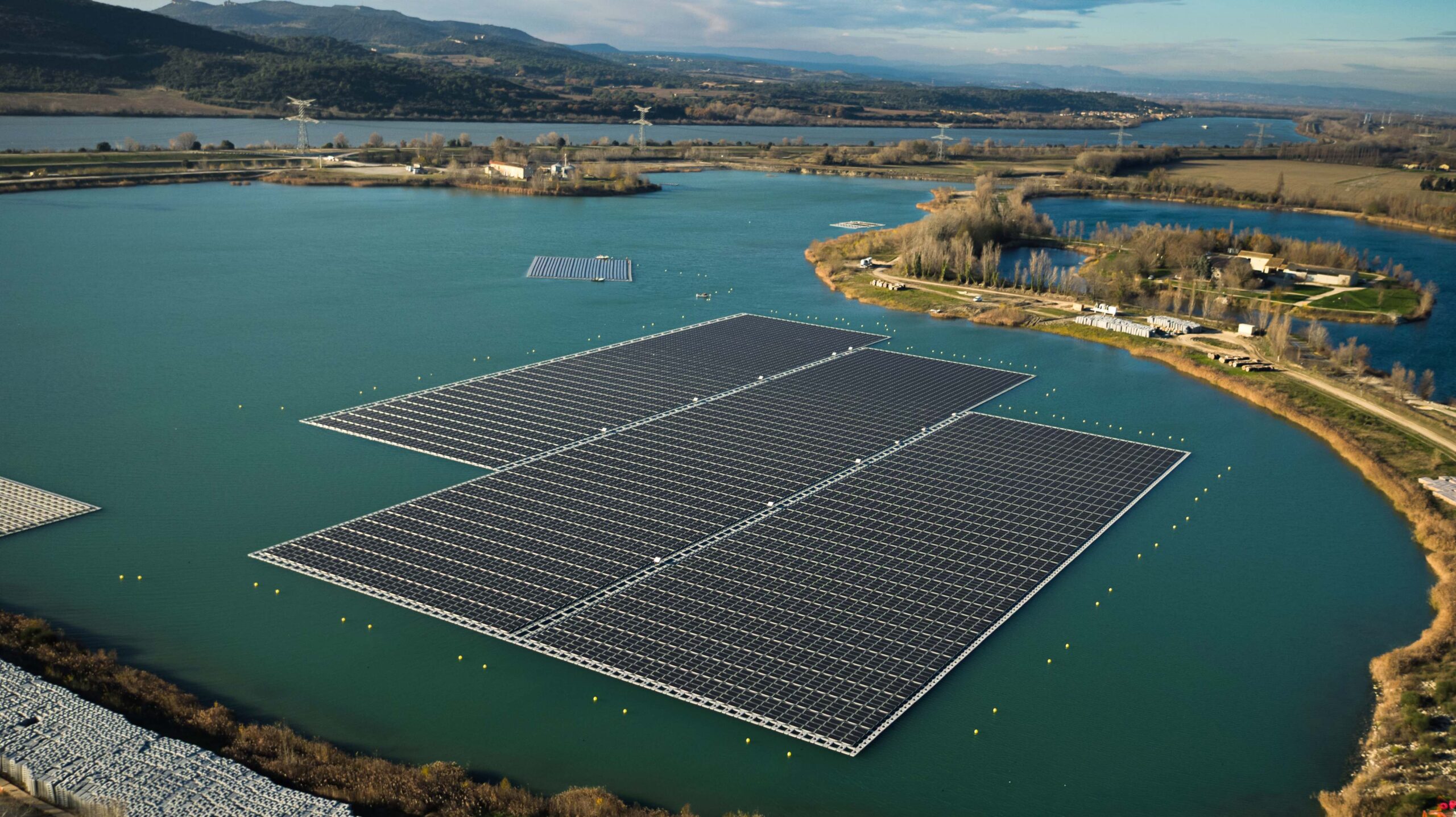 découvrez notre sélection des meilleurs fabricants photovoltaïques en 2019. analysez les marques leaders du marché, leurs innovations technologiques et leurs contributions à l'énergie renouvelable pour faire le choix idéal pour vos projets solaires.